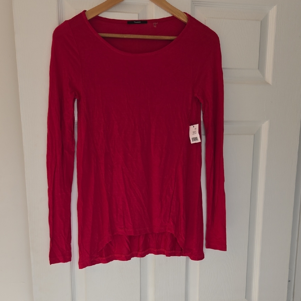 NWT Tahari Women's Vibrant Pink Long Sleeve Top Small